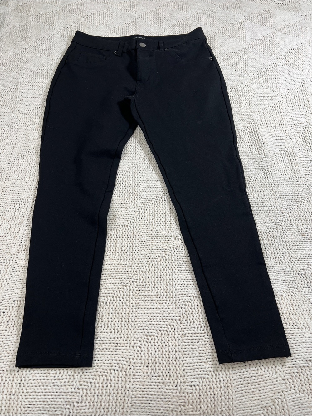 Hunter & Brown Women's Black Skinny Stretch Pants